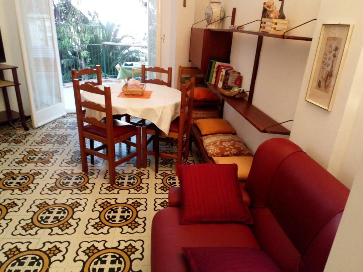 菲纳莱利古雷Casa Di Claude Con Posto Auto公寓 外观 照片